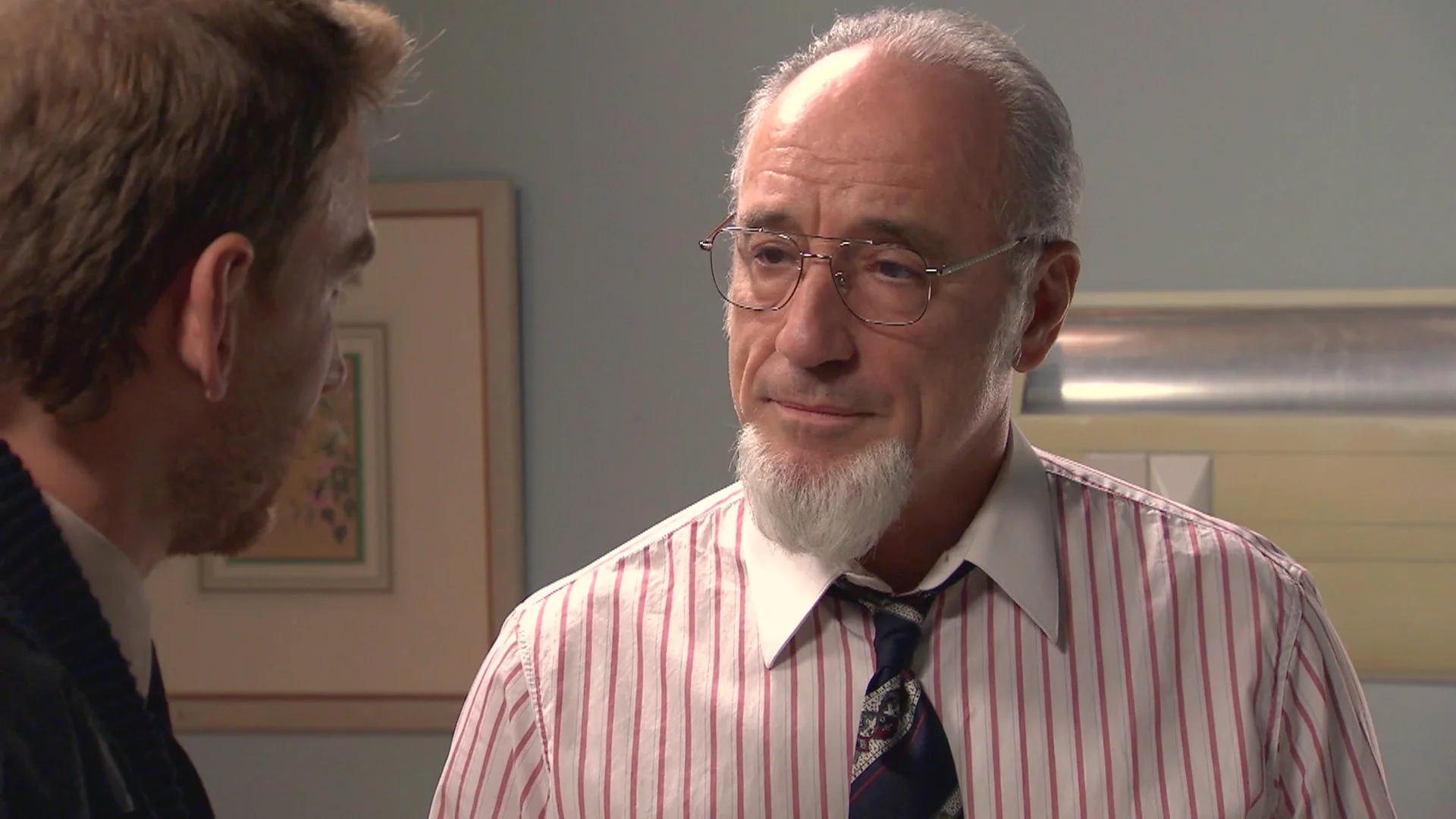 Gesto de admiración: Federico se acerca a Chimo para agradecerle todo lo que hace por su familia Gesto de admiración: Federico se acerca a Chimo para agradecerle todo lo que hace por su familia