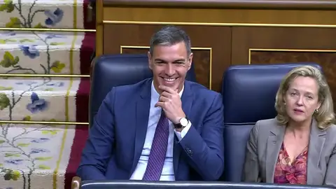 Estos son los finalistas de los polémicos Premios Parlamentarios: del 'Azote del Gobierno' de Montero al 'Azote de la Oposición' de Sánchez Estos son los finalistas de los polémicos Premios Parlamentarios: del 'Azote del Gobierno' de Montero al 'Azote de la Oposición' de Sánchez