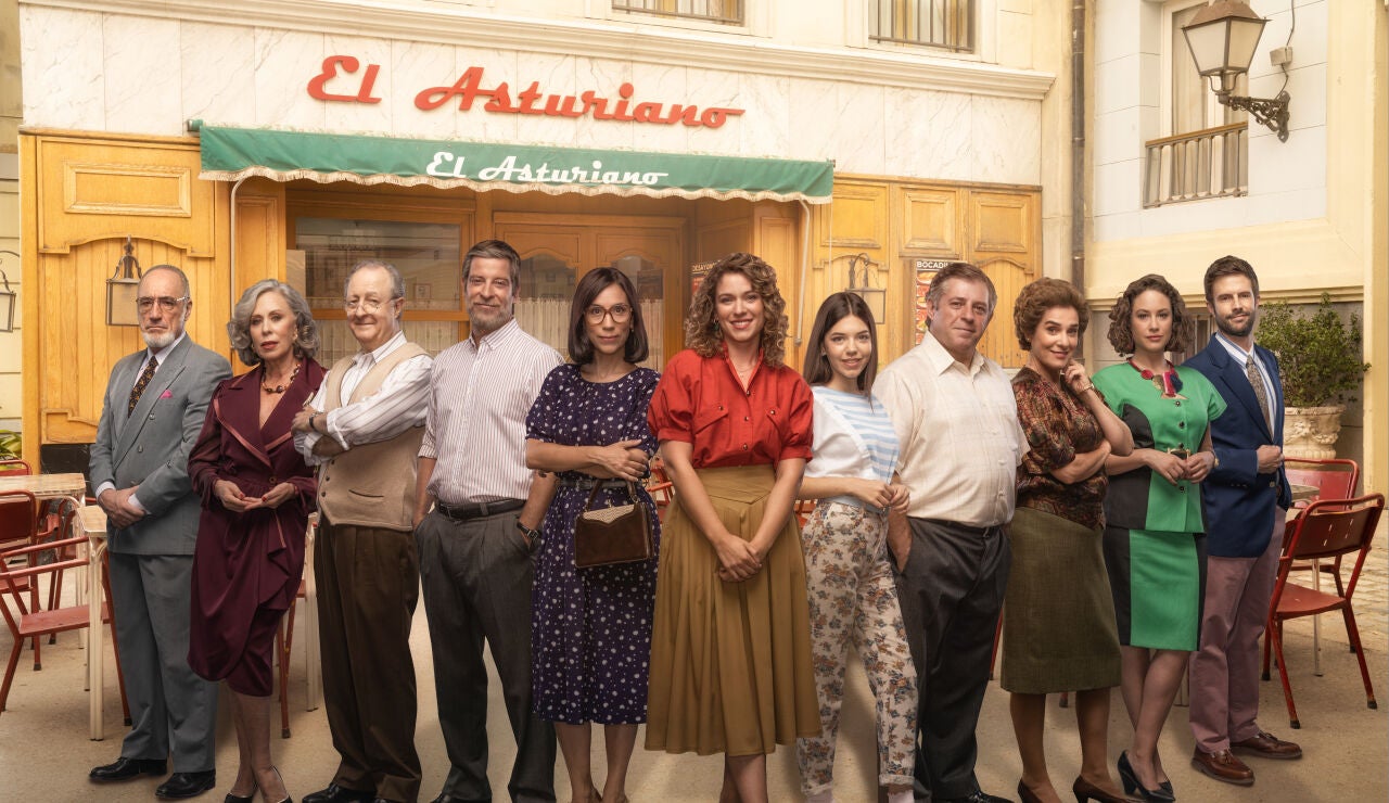 Cameos de lujo: Descubre qui&eacute;nes son los tres presentadores que dar&aacute;n un giro inesperado a Amar es para Siempre