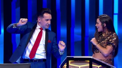 Esta noche, Miguel Lago y Álex O’Dogherty llenarán de humor y elegancia el plató de Password