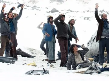 La sociedad de la nieve La sociedad de la nieve