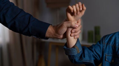 Aumentan un 10% las violaciones grupales en España