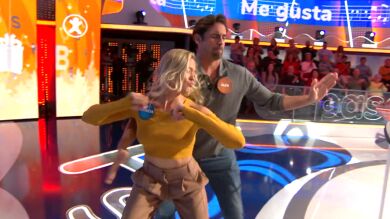 El ardiente baile de Patricia Montero y Álex Adróver: ¡sube la temperatura en Pasapalabra!