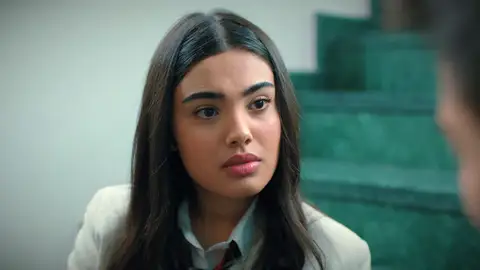 Esta noche en Hermanos: Süsen, sin palabras ante la confesión de Sarp: "Yo te quiero" Esta noche en Hermanos: Süsen, sin palabras ante la confesión de Sarp: "Yo te quiero"