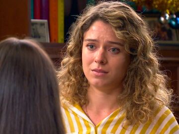 Lola se ve obligada a confesar a Malena toda la verdad: "Yo soy tu madre"