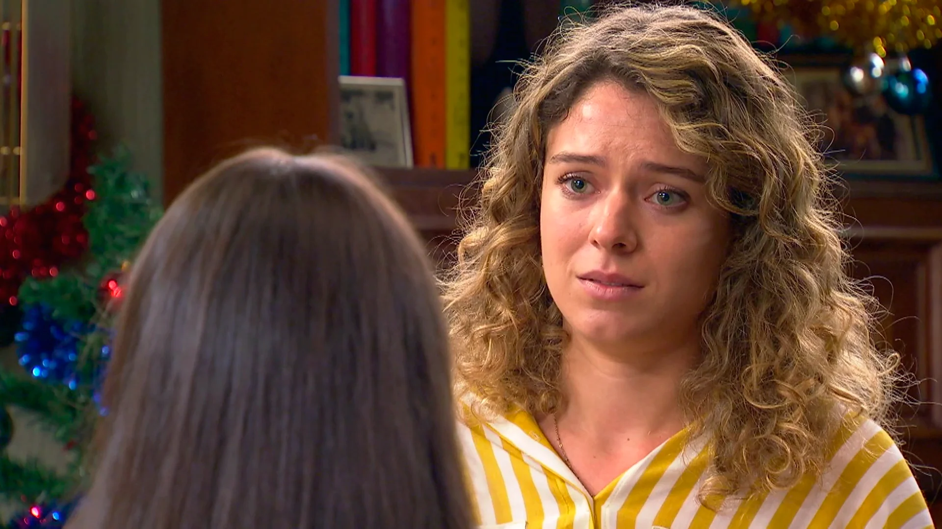 Lola se ve obligada a confesar a Malena toda la verdad: "Yo soy tu madre" Lola se ve obligada a confesar a Malena toda la verdad: "Yo soy tu madre"
