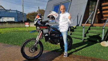 Fran Pallas, el primer español en el Dakar con moto eléctrica