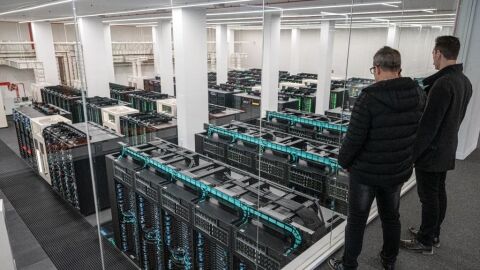 El BSC Inaugura La Supercomputadora 'MareNostrum 5', Con La Potencia De ...