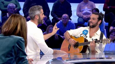 El brutal rap de Roberto Leal con Fran Perea cantando Mi corazón: ¡dueto en Pasapalabra!