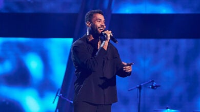 La petición de Luis Fonsi al reencontrarse con Carlos Ángel Valdés en el escenario: “No me bloqueen”