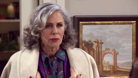 Elena planta cara a Alicia en un tenso encuentro: “¿Cómo te atreves a venir a mi casa?” Elena planta cara a Alicia en un tenso encuentro: “¿Cómo te atreves a venir a mi casa?”