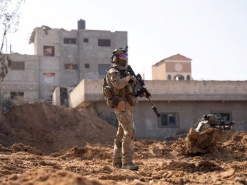 Imagen de un soldado israelí en Gaza