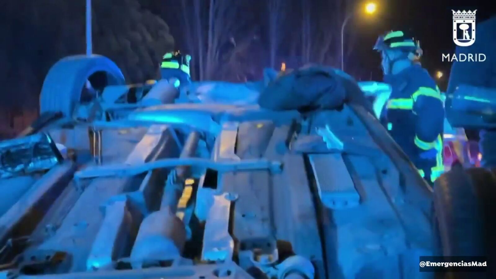 Muere una joven tras un accidente entre un turismo y un VTC en Usera, Madrid 