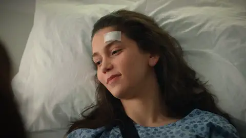 ¡Todo se ha quedado en un susto!: ¡Afra está fuera de peligro y se recupera tras el accidente! ¡Todo se ha quedado en un susto!: ¡Afra está fuera de peligro y se recupera tras el accidente!