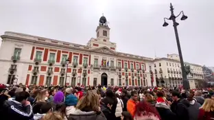 Imagen de la Puerta del Sol ensayando las campanadas Imagen de la Puerta del Sol ensayando las campanadas