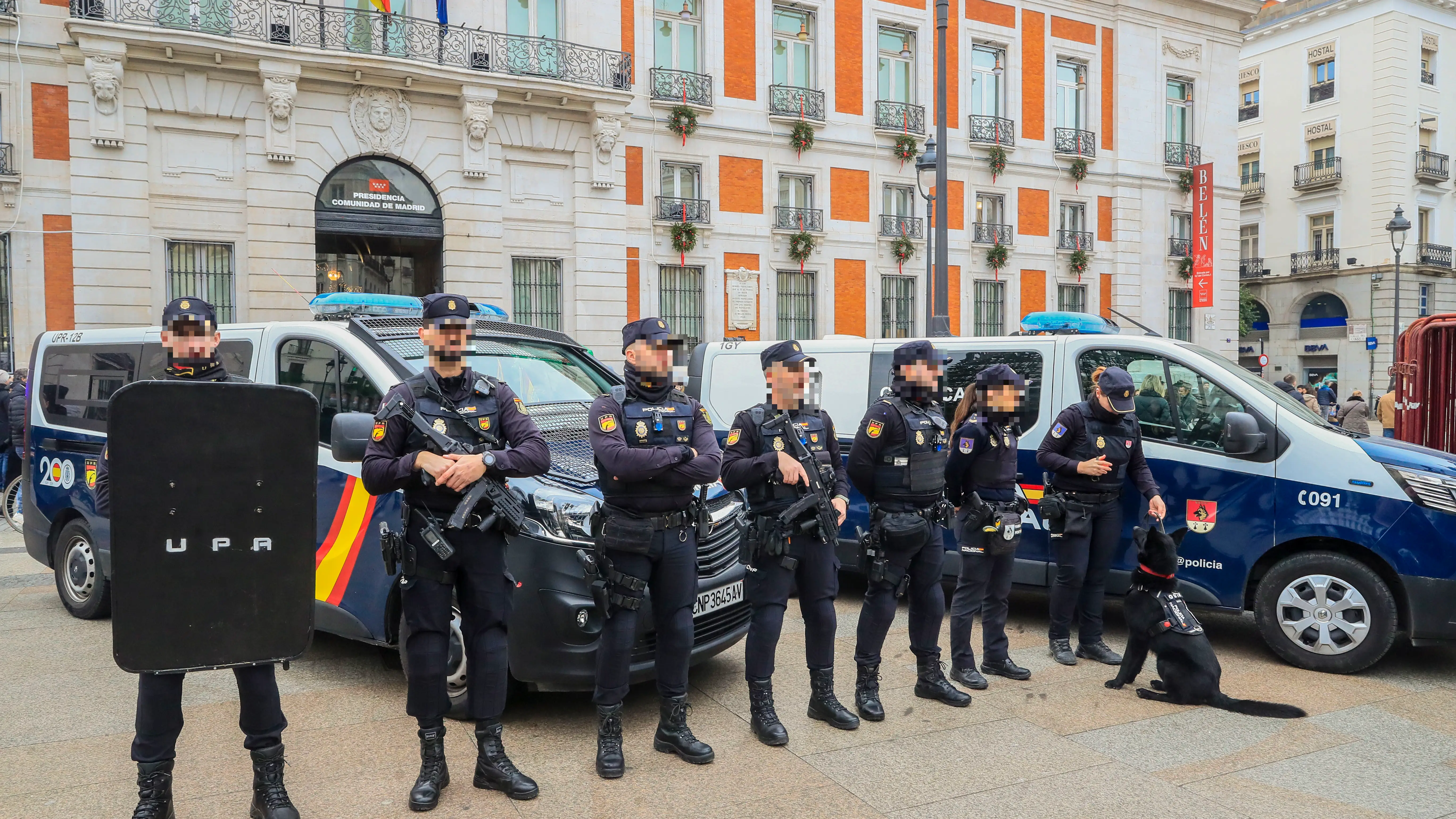 Dispositivo policial en Sol Dispositivo policial en Sol