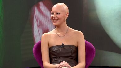 Jihane Benassar, una inspiración para las jóvenes con alopecia: 