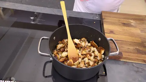 Pica el pan e incorpóralo Pica el pan e incorpóralo