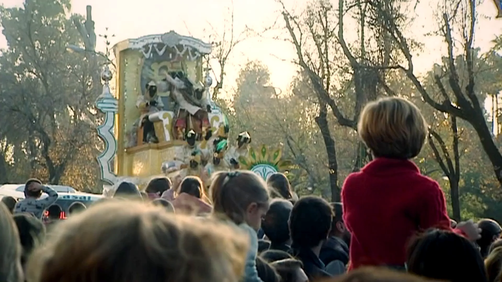 Una niña de 4 años, a punto de morir en la cabalgata de los Reyes Magos tras atragantarse con un caramelo Una niña de 4 años, a punto de morir en la cabalgata de los Reyes Magos tras atragantarse con un caramelo
