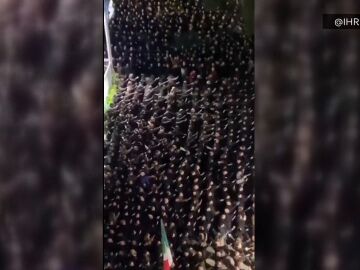 Miles de personas realizan el saludo fascista en Roma