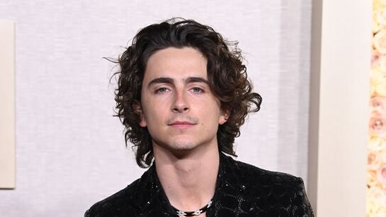 Timoth&eacute;e Chalamet en los Globos de Oro 2024