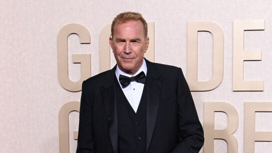 Kevin Costner en los Globos de Oro 2024