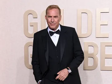 Kevin Costner en los Globos de Oro 2024 Kevin Costner en los Globos de Oro 2024
