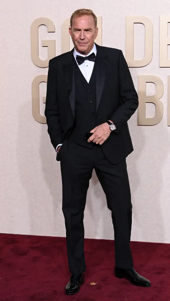 Kevin Costner en los Globos de Oro 2024