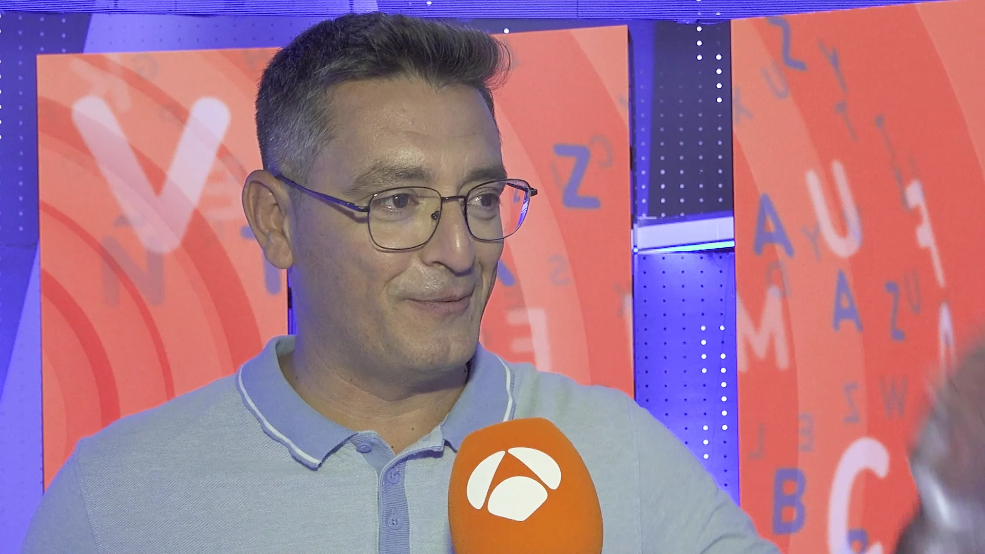 El 'susto' de Luis de Lama en Pasapalabra: "Abrí la puerta de concursantes y encontré a Pablo" El 'susto' de Luis de Lama en Pasapalabra: "Abrí la puerta de concursantes y encontré a Pablo"