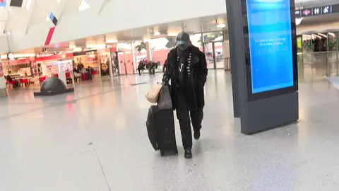 Chenoa, en la estación de AVE de Madrid Chenoa, en la estación de AVE de Madrid