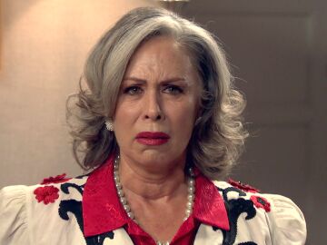 Elena mata a Chimo para mantener su secreto a salvo: "No puedo permitir que destroces mi familia"