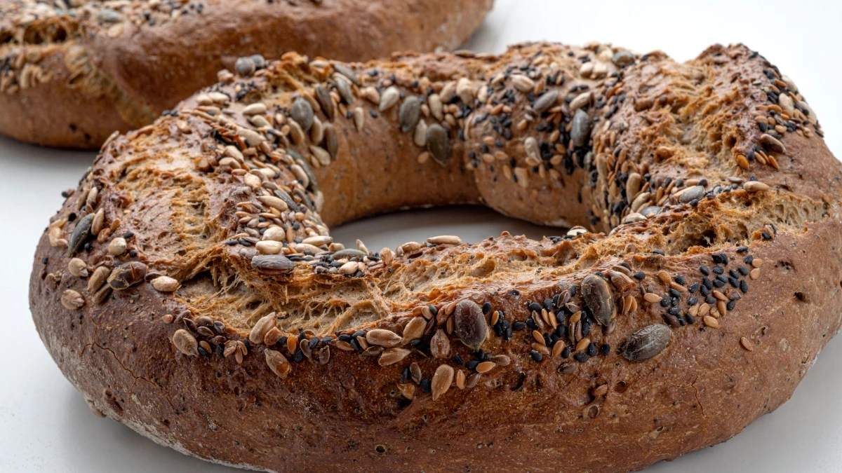 Joseba Argui&ntilde;ano: receta de rosca de pan casero y crujiente de semillas