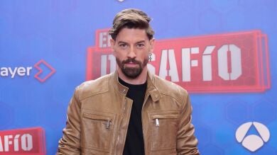 Adrián Lastra: 