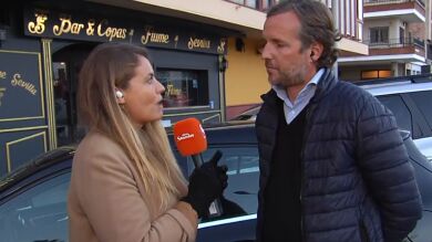 El antiguo dueño del bar, la otra víctima de los manguerazos de Agustín: 