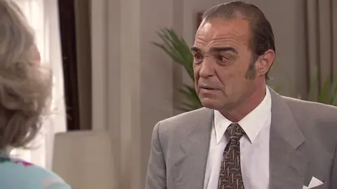 Crespo, en shock al descubrir el secreto de Federico tras la muerte de Chimo Crespo, en shock al descubrir el secreto de Federico tras la muerte de Chimo
