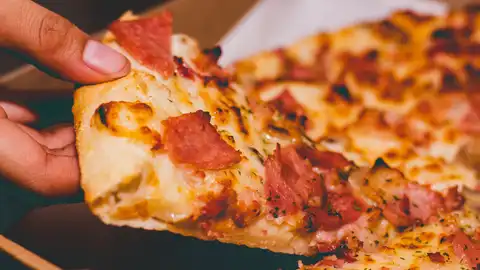 Porción de pizza Porción de pizza