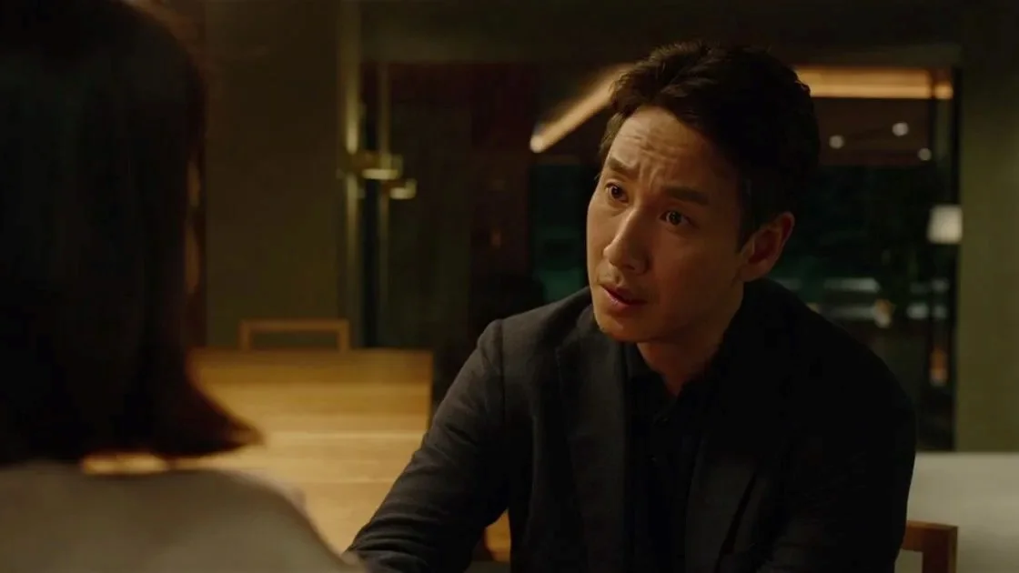 Lee Sun-kyun en Parásitos Lee Sun-kyun en Parásitos