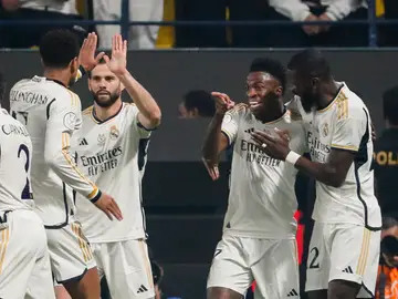 Vinicius Jr celebra el primer gol de la primera final de la Supercopa de España 2024 Vinicius Jr celebra el primer gol de la primera final de la Supercopa de España 2024