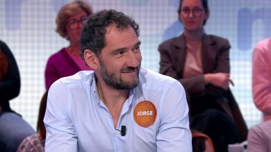 El tamaño de la mano de Jorge Garbajosa deja alucinado a Roberto Leal: “Es impresionante”