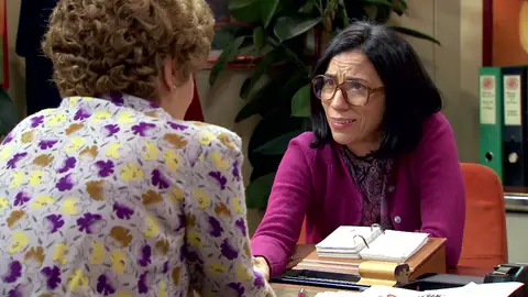 Manolita llena de alegría a Benigna con su decisión: “No voy a vender el supermercado” Manolita llena de alegría a Benigna con su decisión: “No voy a vender el supermercado”