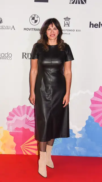 Fabiola Martínez posando ante los medios en Sevilla Fabiola Martínez posando ante los medios en Sevilla