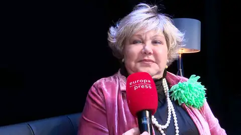 Karina confiesa haber sido víctima de abuso por parte de un productor: "Sabías que si decías no, estabas vetada" Karina confiesa haber sido víctima de abuso por parte de un productor: "Sabías que si decías no, estabas vetada"