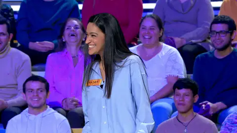 Las palabras de Sandra en su presentación: “Uno de mis deseos antes de los 30 era participar en La ruleta de la suerte” Las palabras de Sandra en su presentación: “Uno de mis deseos antes de los 30 era participar en La ruleta de la suerte”