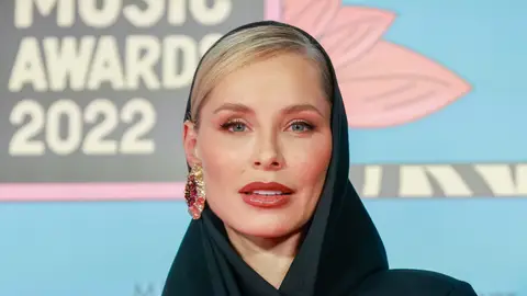 Soraya Arnelas Soraya Arnelas