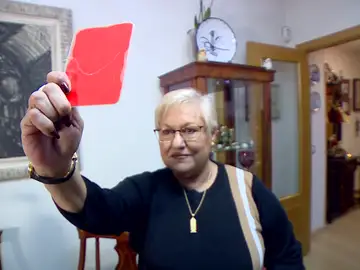 Rosa María Bonet, la primera árbitra de España Rosa María Bonet, la primera árbitra de España