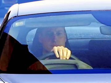 El príncipe Guillermo entrando en el hospital El príncipe Guillermo entrando en el hospital