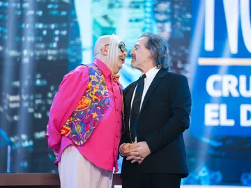 El fogoso reencuentro de Crispín Klander con Pepe Navarro El fogoso reencuentro de Crispín Klander con Pepe Navarro