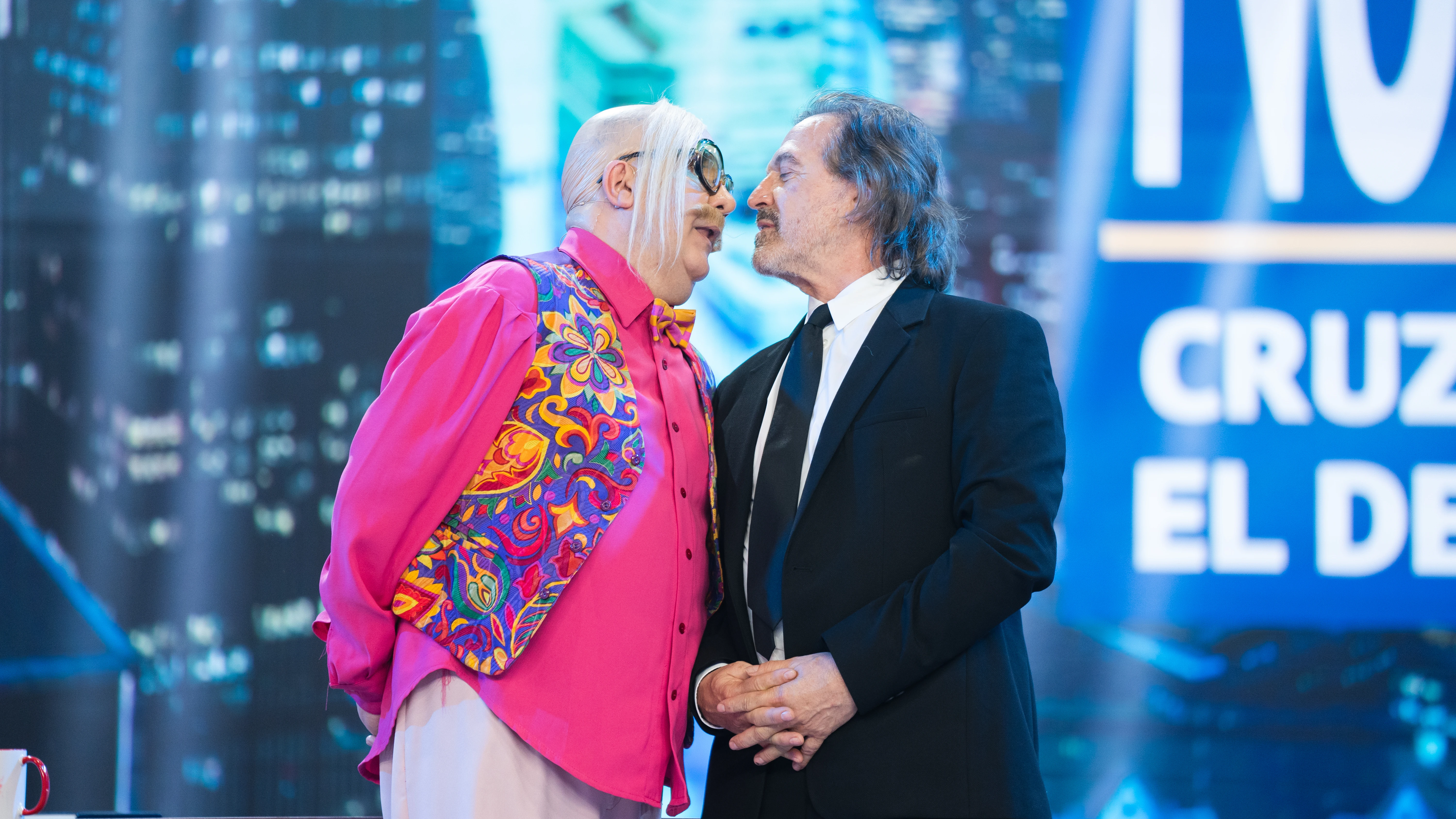 El fogoso reencuentro de Crispín Klander con Pepe Navarro 