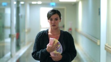 Encuentran el sombrero de Mercan en el mar, pero Ceylin sigue pensado que su hija no está muerta