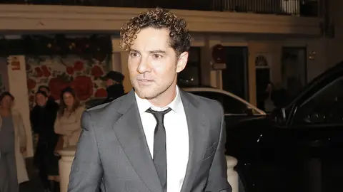 David Bisbal asistiendo al Palacio de Dueñas David Bisbal asistiendo al Palacio de Dueñas